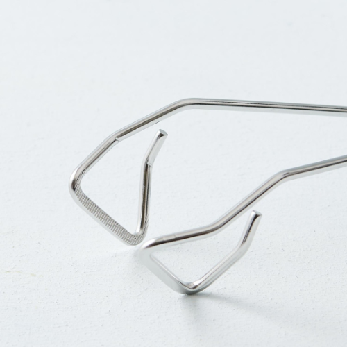 [Room by Home] Triangular Tongs